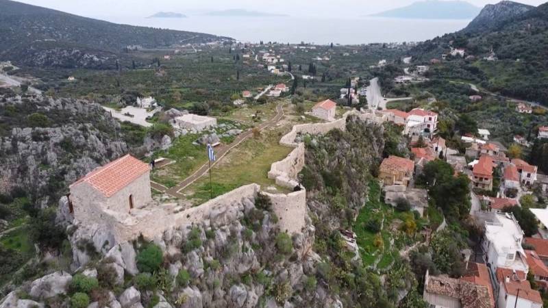 Αναστήλωση του βυζαντινού κάστρου στη Νέα Επίδαυρο (βίντεο)