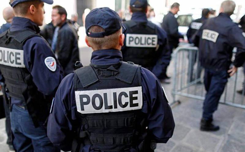Παρίσι: Διαβόητος ληστής δραπέτευσε με ελικόπτερο από φυλακή