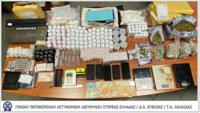 Χαλκίδα: Κύκλωμα ναρκωτικών ταχυδρομούσε πακέτα με κεταμίνη και Ecstasy σε Ευρώπη και ΗΠΑ