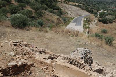 Σκάνδαλο η καταβολή αποζημίωσης για το Τζάνε - Καλαμάκι καταγγέλλει ο Πετράκος