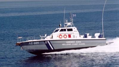 Ακυβέρνητο πλέει φορτηγό πλοίο ανοιχτά του Γυθείου