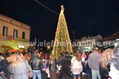 Το εορταστικό ωράριο των καταστημάτων στην Κυπαρισσία 