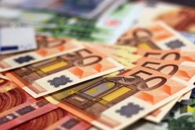 Ο «οδικός χάρτης» των ενισχύσεων σε 5 εκατ. πολίτες – Πώς κατανέμονται 2,5 δισ. ευρώ το επόμενο οκτάμηνο