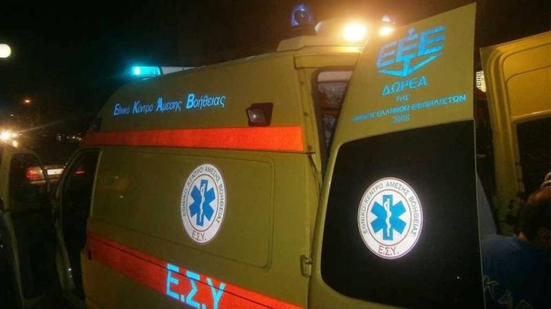 Αχαΐα: ΙΧ έπεσε σε χαράδρα και ντελαπάρισε - Ελαφρά τραυματισμένος ένας επιβάτης