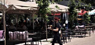 Σε ισχύ τα νέα μέτρα - Χωρίς μουσική και ορθίους εστίαση και διασκέδαση - Ρεβεγιόν έως τις 2 τα ξημερώματα