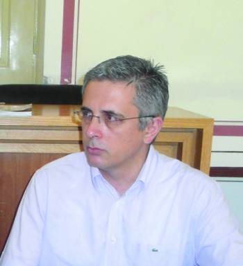 Δεν κάνει πίσω ο Μαν. Μάκαρης