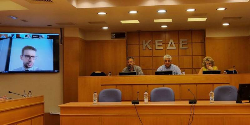 Ο Καφαντάρης για κοινωνική ένταξη Ρομά