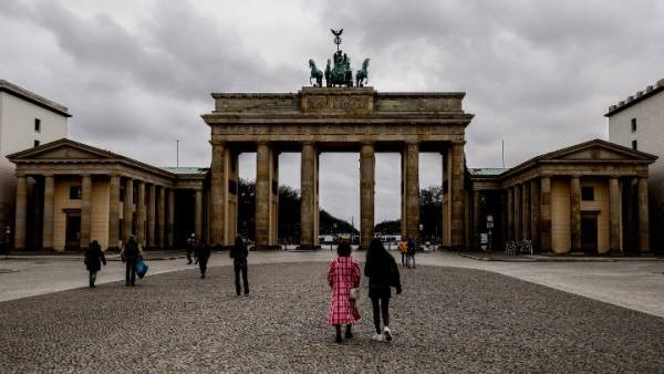 Γερμανία: Σχεδόν 96.000 νεκροί συνολικά λόγω κορονοϊού
