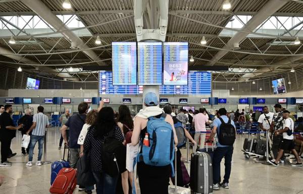 Αυξήθηκε κατά 14,4% η επιβατική κίνηση στα αεροδρόμια της χώρας το πρώτο τρίμηνο του 2024