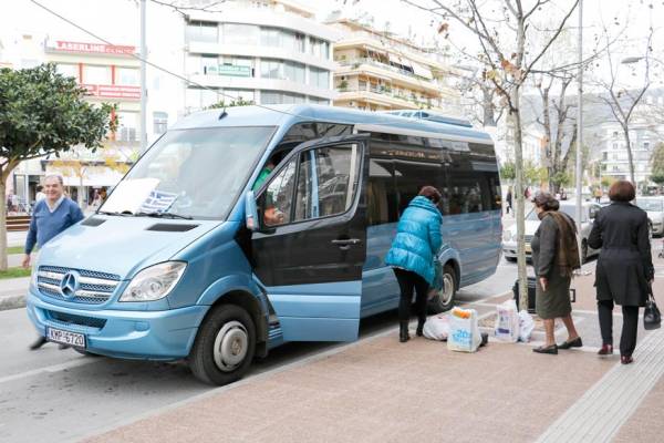 Πανελλαδικό ενδιαφέρον για το "φορτηγό βοήθειας" από την Καλαμάτα προς τους πρόσφυγες (βίντεο-φωτογραφίες)