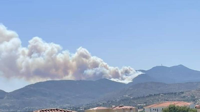 Μήνυμα του 112 για πυρκαγιά στην περιοχή Κατσιμίδι στην Πάρνηθα