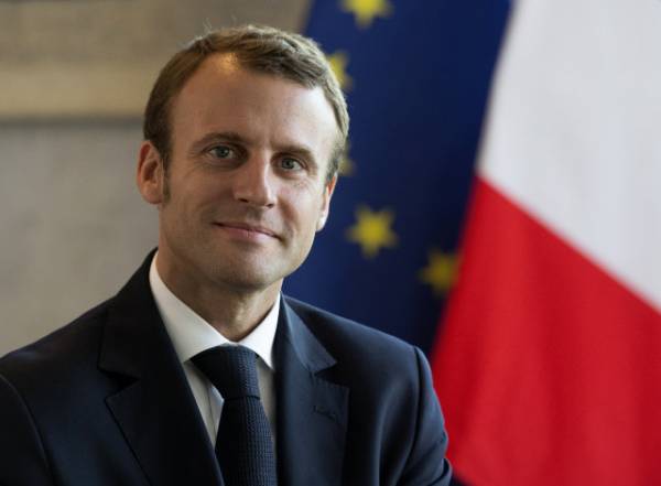 Γαλλία: Εισήλθαμε σε νέα εποχή δήλωσε ο πρόεδρος Εμανουέλ Μακρόν