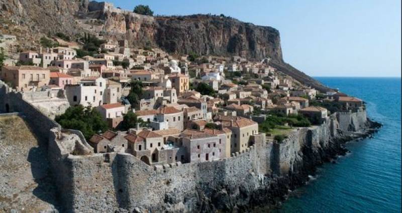 Πρωταγωνιστές οι κοντινοί προορισμοί το τριήμερο του Αγίου Πνεύματος 