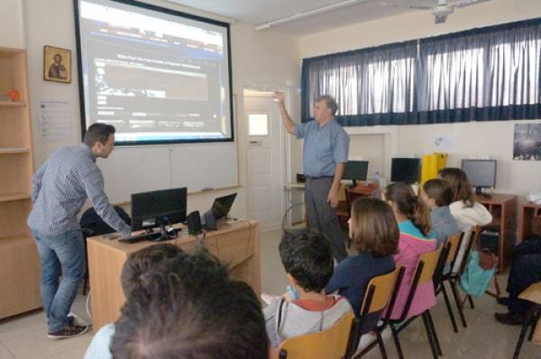 Μαθητές ενημερώθηκαν για τον ελληνικό δορυφόρο 
