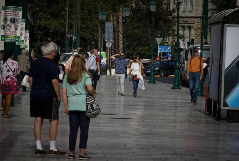 Προς νέο ρεκόρ κρουσμάτων σήμερα - Πληροφορίες ότι θα φθάσουν τα 8.500