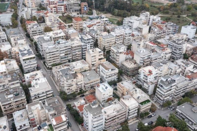 Στις 15 Ιουνίου ανοίγουν οι αιτήσεις για το νέο «Ανακαινίζω – Νοικιάζω» (Βίντεο)