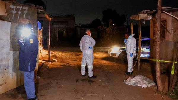Νότια Αφρική: 16 νεκροί εξαιτίας διαρροής αερίου σε παραγκούπολη