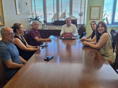 Συνάντηση συνεργασίας του δημάρχου Καλαμάτας με το νέο Δ.Σ. του Κέντρου Λαογραφικών Μελετών