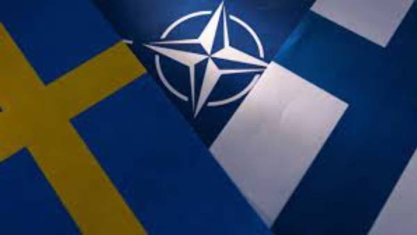 Η Γερουσία της Τσεχίας ενέκρινε τα πρωτόκολλα εισδοχής Σουηδίας και Φινλανδίας στο ΝΑΤΟ