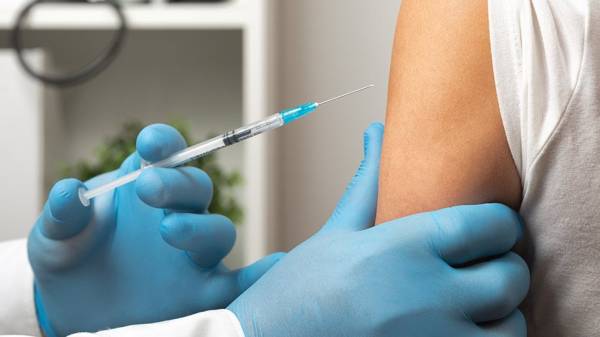 Σωματείο Εργαζομένων Νοσοκομείου Καλαμάτας: “Στηρίζουμε τον εμβολιασμό με πειθώ”