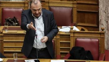 Στρατούλης: «Το 44,8% των συνταξιούχων λαμβάνει συντάξεις κάτω από τα όρια της φτώχειας»