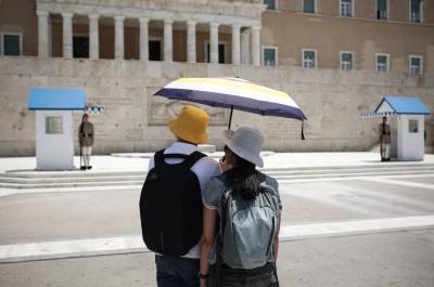 Ο καύσωνας θα σπάσει σε διάρκεια το ρεκόρ του ’87 - Τι λέει ο διευθυντής της ΕΜΥ