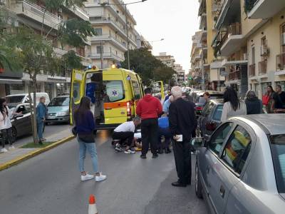 Καλαμάτα: Τραυματισμός ηλικιωμένης από μηχανάκι στην οδό Βασιλέως Γεωργίου