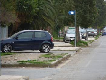 Τα πεζοδρόμια της… πολιτιστικής πρωτεύουσας