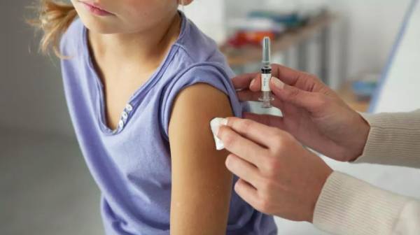Ξεκινούν το Σάββατο στην Καλαμάτα τα εμβόλια για παιδιά 5 έως 11 ετών