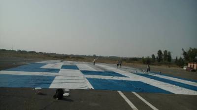 H μεγαλύτερη ελληνική σημαία ετοιμάζεται στη Μεσσηνία