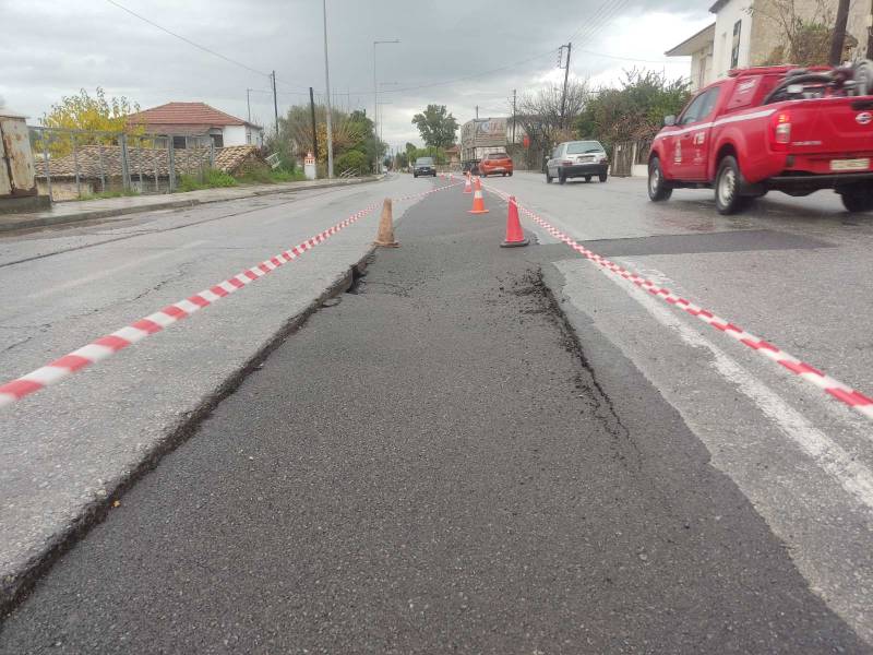 Καθίζηση στον παλιό εθνικό δρόμο Καλαμάτας - Τρίπολης στην Ανθεια