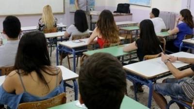 Επιστρέφουν στα θρανία μαθητές και μαθήτριες γυμνασίων και λυκείων από την 1η Φεβρουαρίου