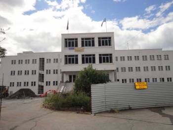 Η τρόικα καθυστερεί  το νέο Δημαρχείο σύμφωνα με το Νίκα