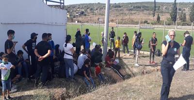 Μεσσηνία: Τρεις ύποπτοι ως διακινητές ανάμεσα στους 60 μετανάστες