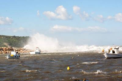 Ζημιές στο λιμάνι του Μαράθου και στους Γαργαλιάνους