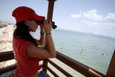 Δήμος Τριφυλίας: Διαγωνισμός για ναυαγοσωστική κάλυψη