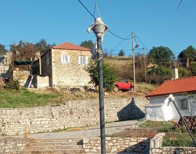 Παραμένουν χωρίς αποκατάσταση