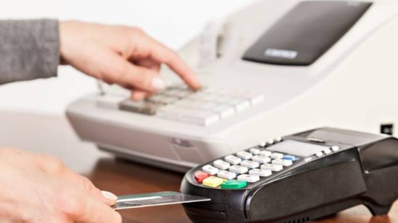 IRIS: Έρχεται παράταση στην διασύνδεση ταμειακών μηχανών με POS (Βίντεο)