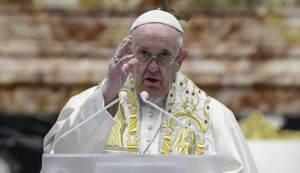 Πάπας Φραγκίσκος: Ο Χριστός που αναστήθηκε σημαίνει ελπίδα για όσους υποφέρουν λόγω της πανδημίας