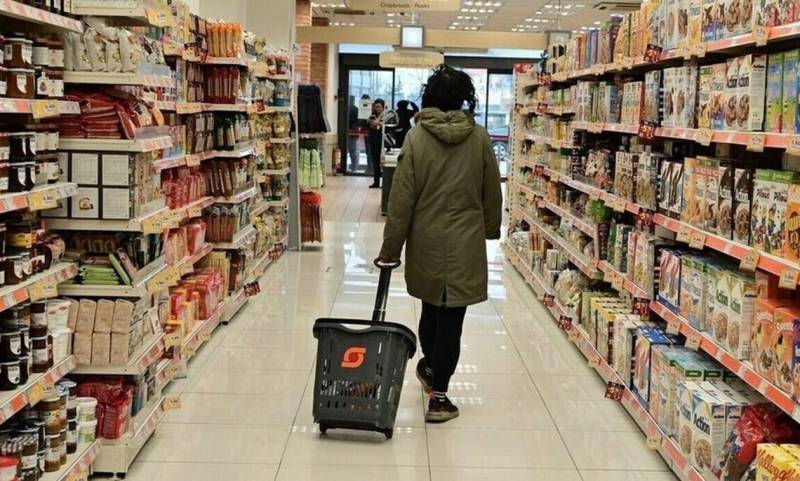 Eurostat: Στο 2,7% ο πληθωρισμός στην Ελλάδα τον Απρίλιο