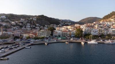 Κοινωνικός Τουρισμός 2026: Παράταση για 300.000 vouchers ανακοίνωσε η ΔΥΠΑ.