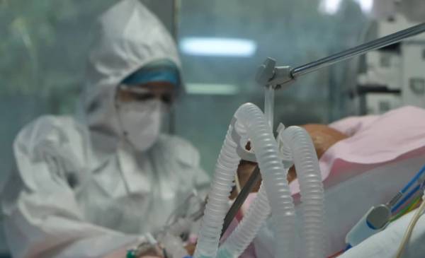 CDC: Σχεδόν ο ένας στους 100 Αμερικανούς άνω των 65 πέθανε από κορονοϊό