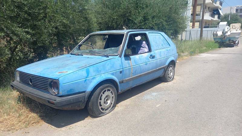 Παρατημένο στην Ερρίκου Σλίμαν
