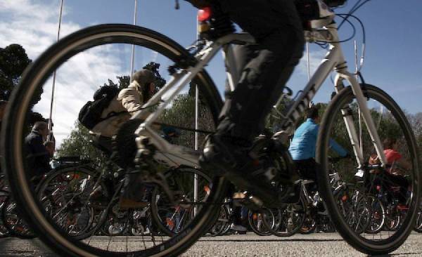 Δήμος Καλαμάτας: Παραχωρεί δέκα ποδήλατα στην “Κιβωτό του Κόσμου”