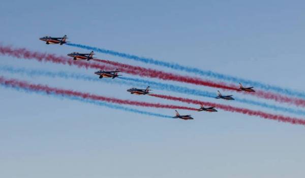 Athens Flying Week: Με το Rafale Solo Display team και το «Patrouille de France» η Γαλλία στην αεροπορική επίδειξη