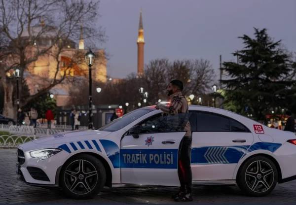 Τουρκία: Συνελήφθησαν 56 ύποπτοι που καταζητούνταν από 18 χώρες