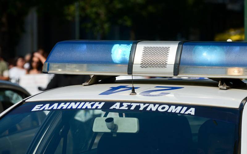 Συνελήφθη 38χρονος με όπλο-μπρελόκ στο Σύνταγμα