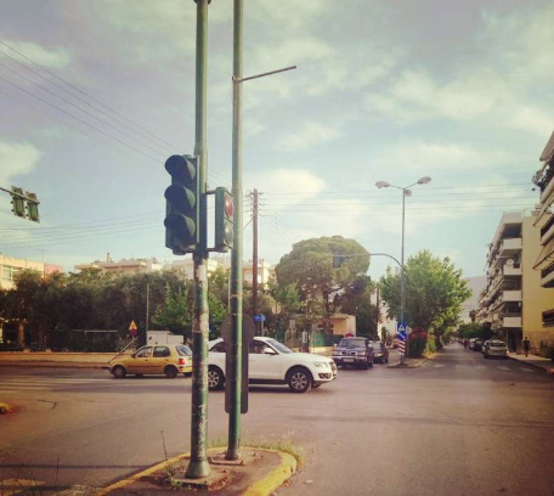 Καλαμάτα: Επαναπρογραμματισμός φαναριών στην οδό Κρήτης