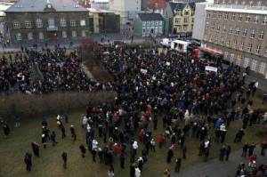 Ξεκίνησε διαγραφή χρέους νοικοκυριών στην Ισλανδία