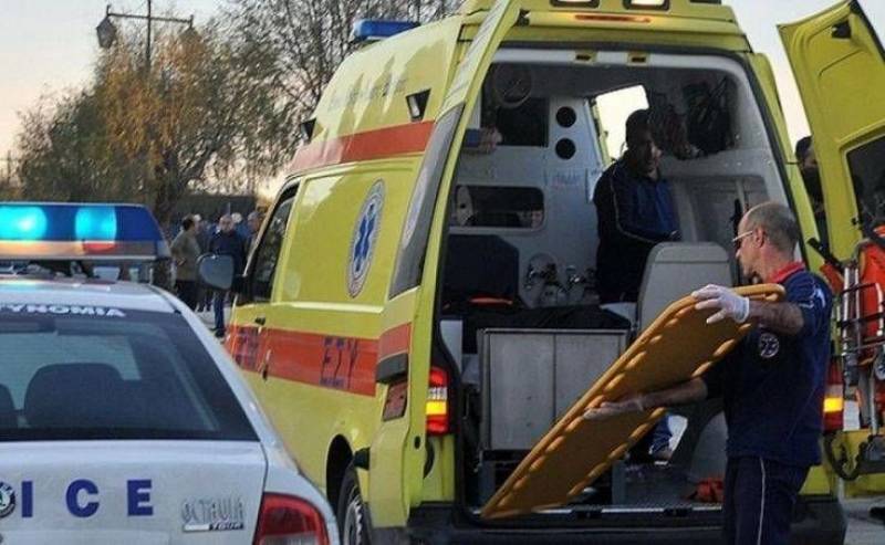 Φορτηγό έπεσε πάνω σε σταματημένο αυτοκίνητο στην Εγνατία - Νεκρή μία γυναίκα